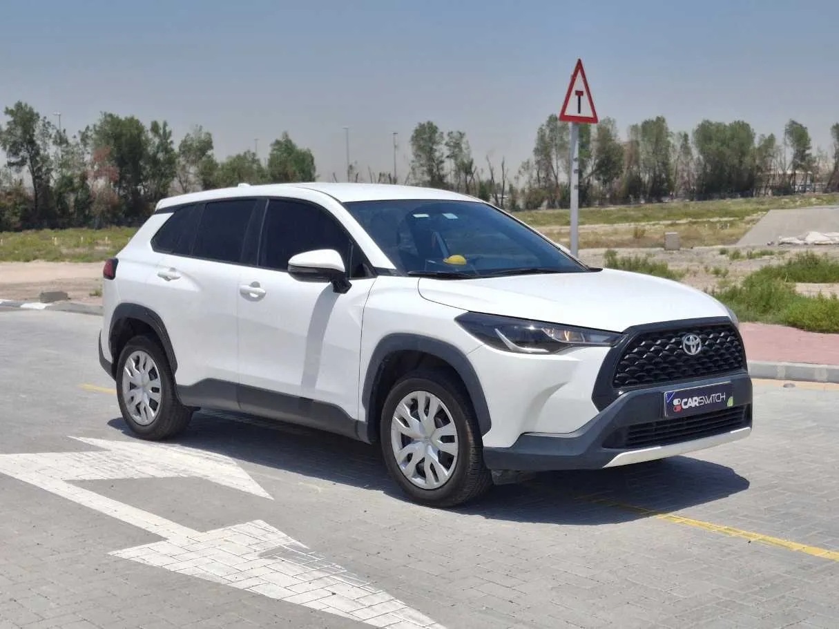 Car image 3