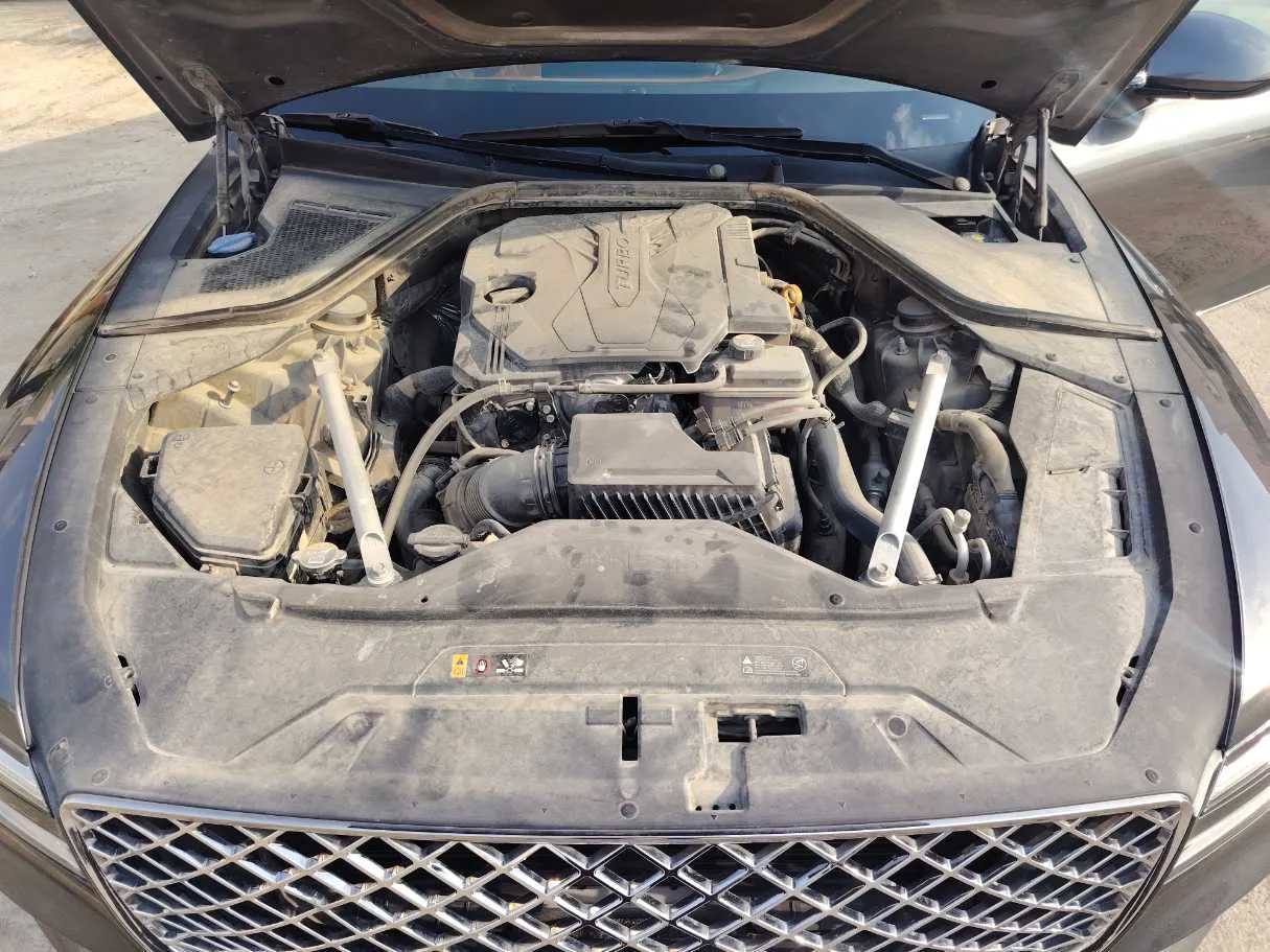 Car image 32