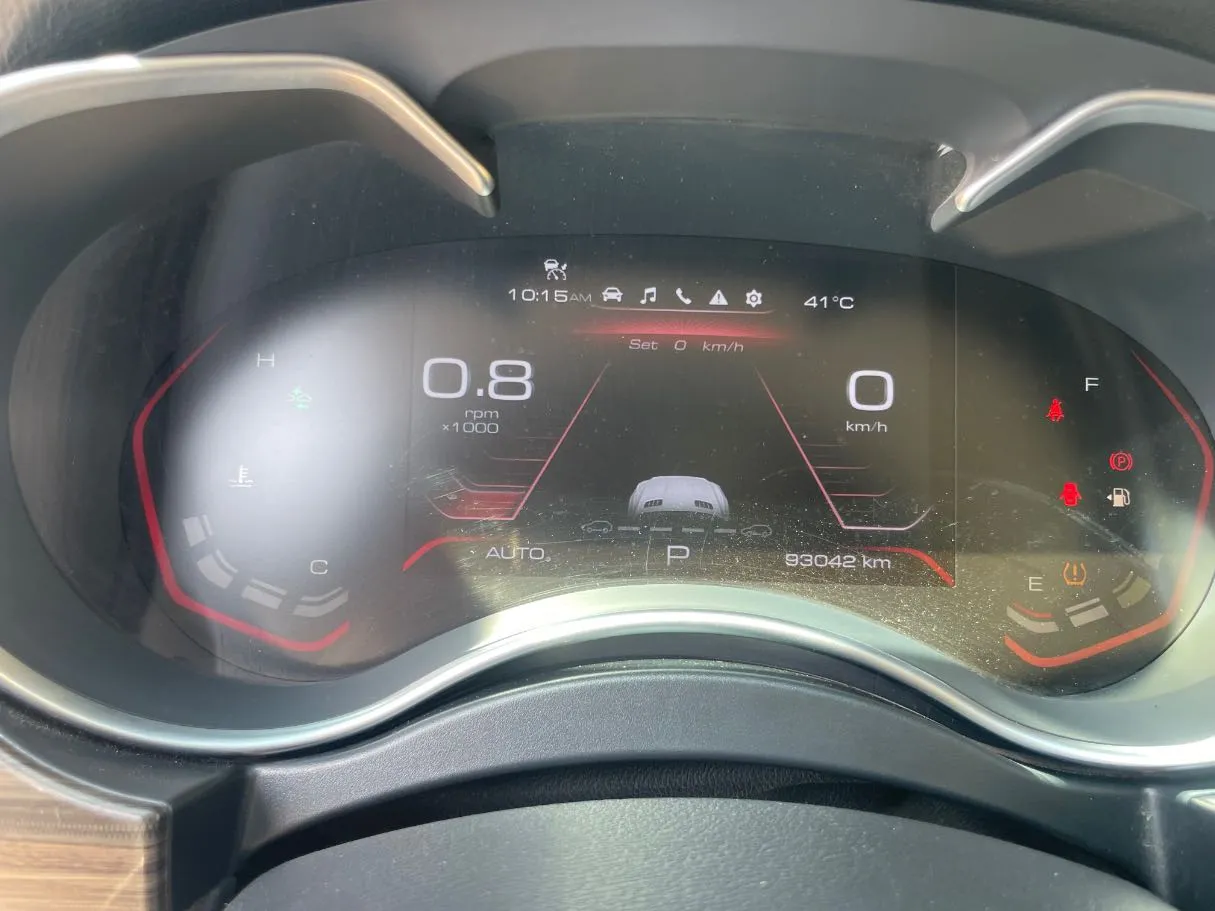 Car image 16