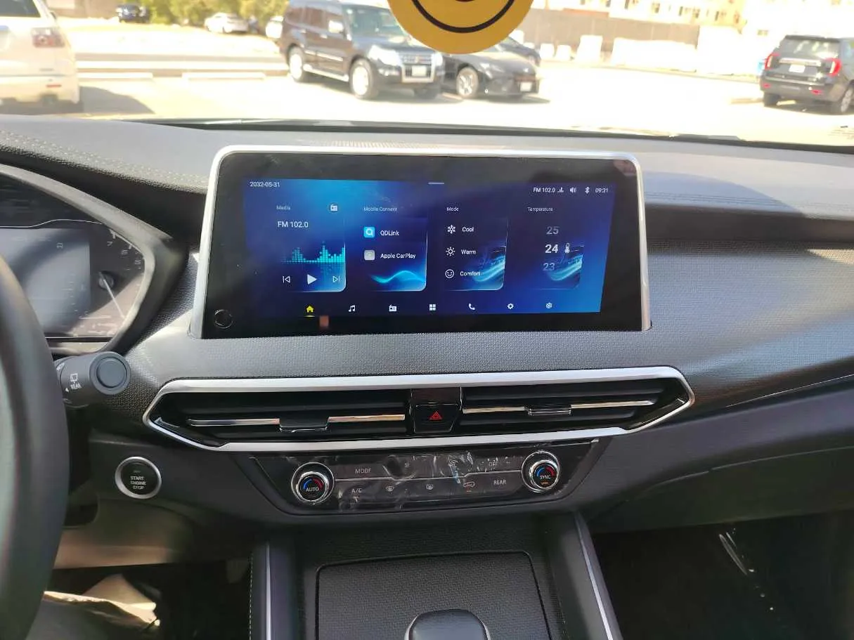 Car image 22