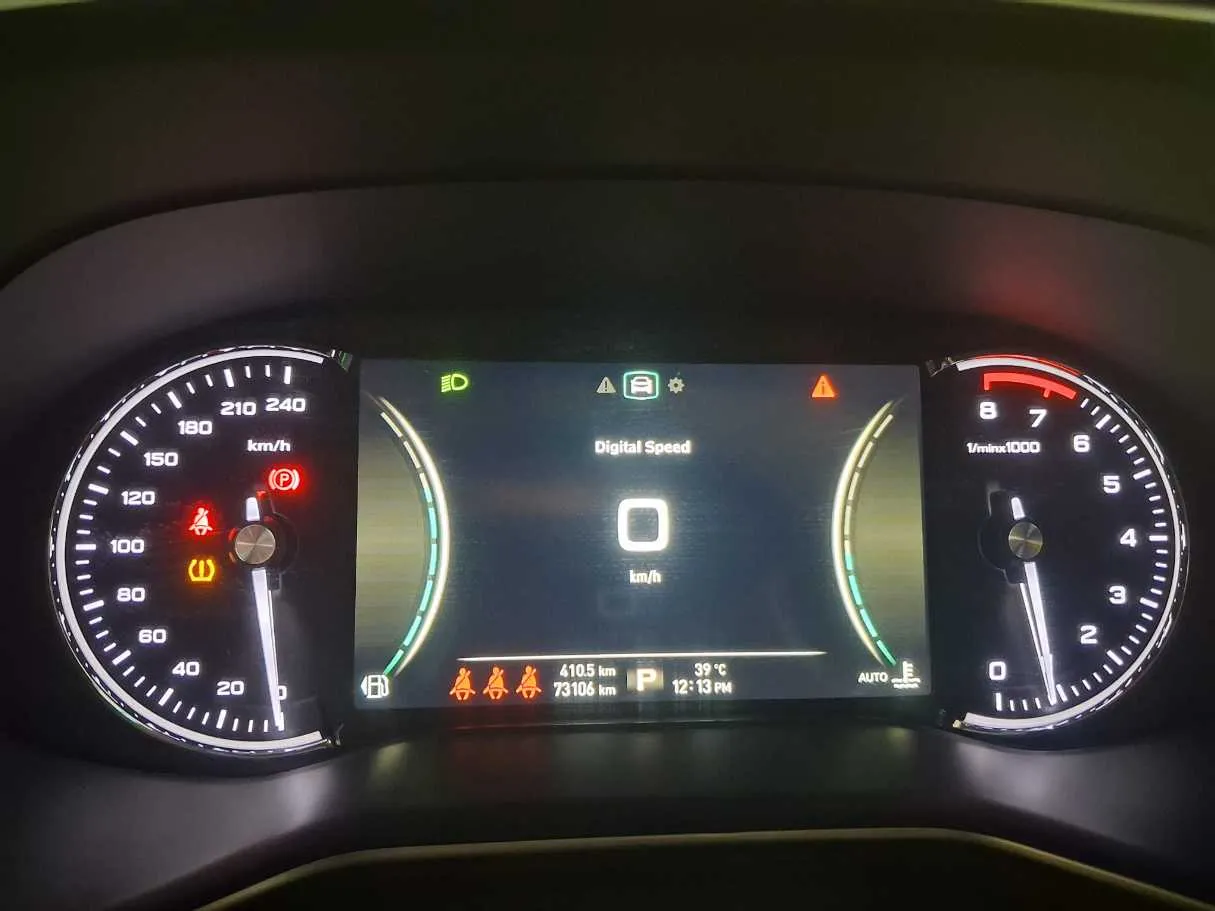 Car image 20