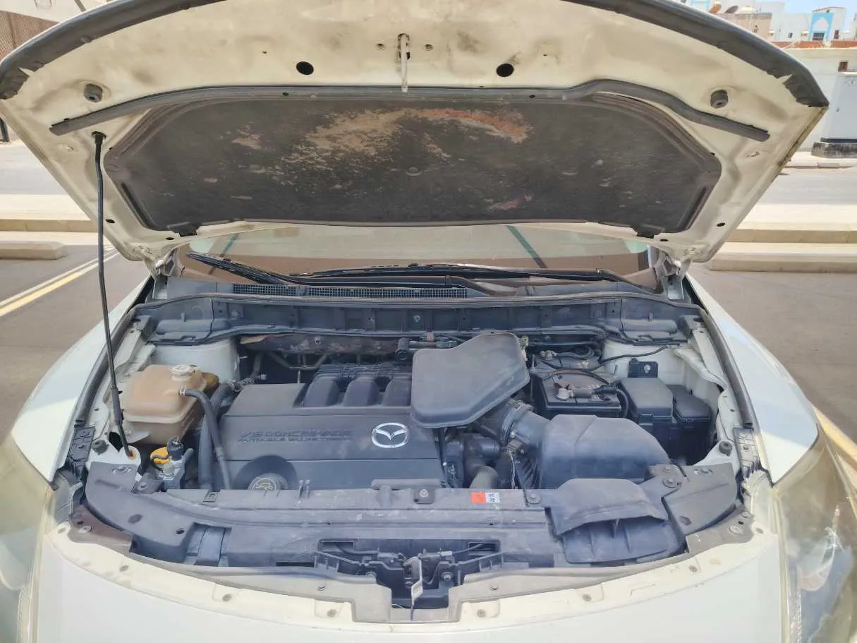 Car image 33