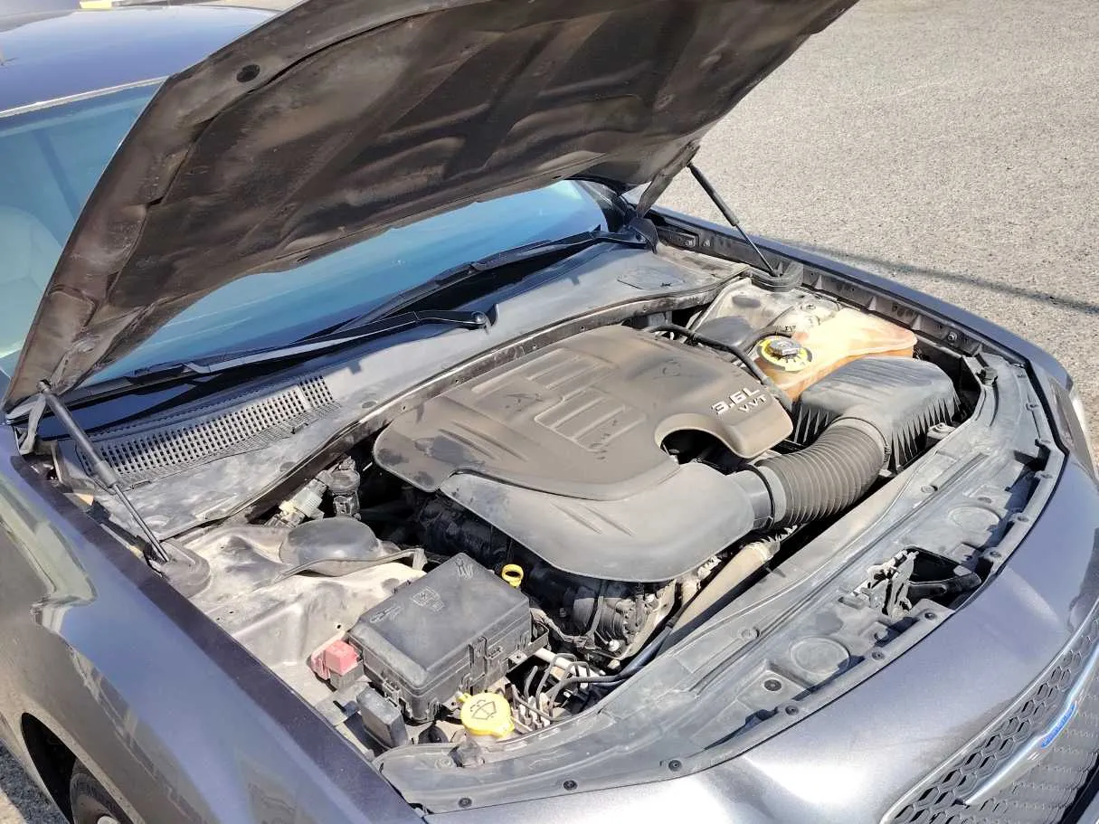 Car image 39