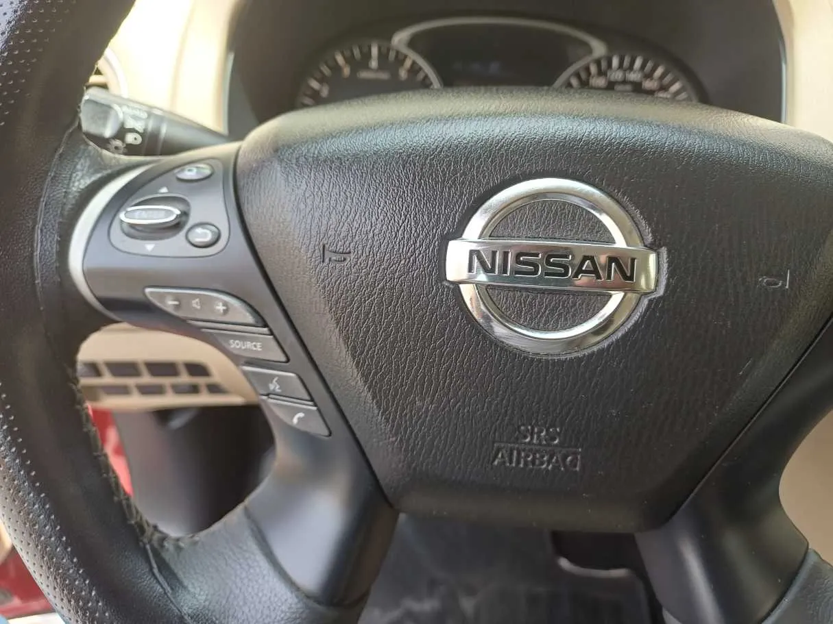 Car image 20