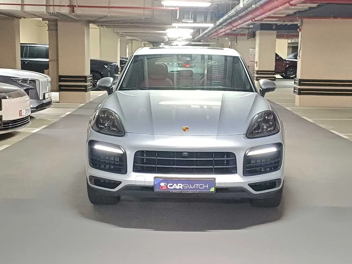 Car image 2
