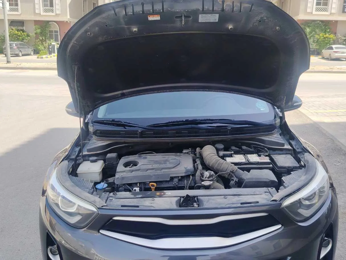 Car image 36