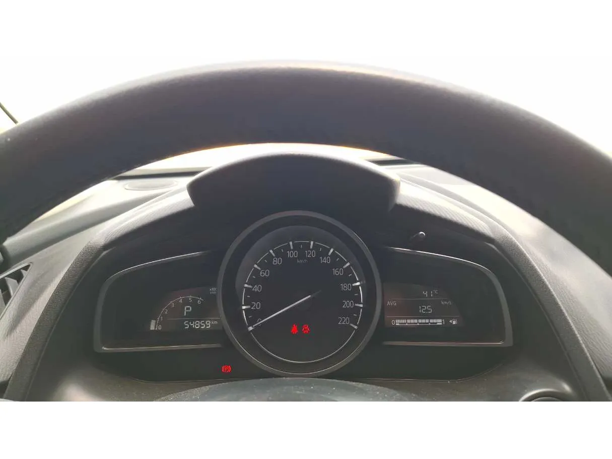Car image 20