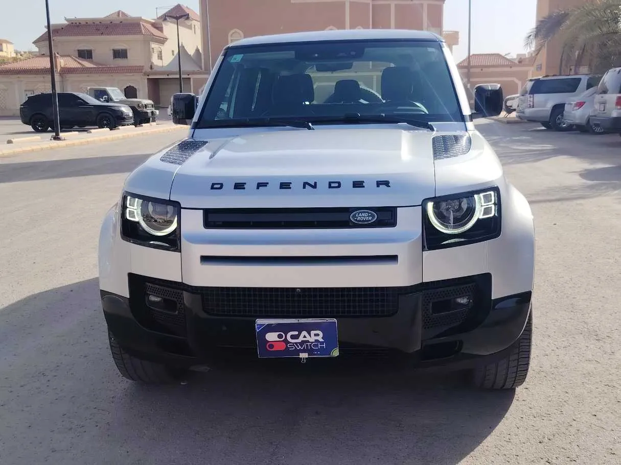 Car image 2