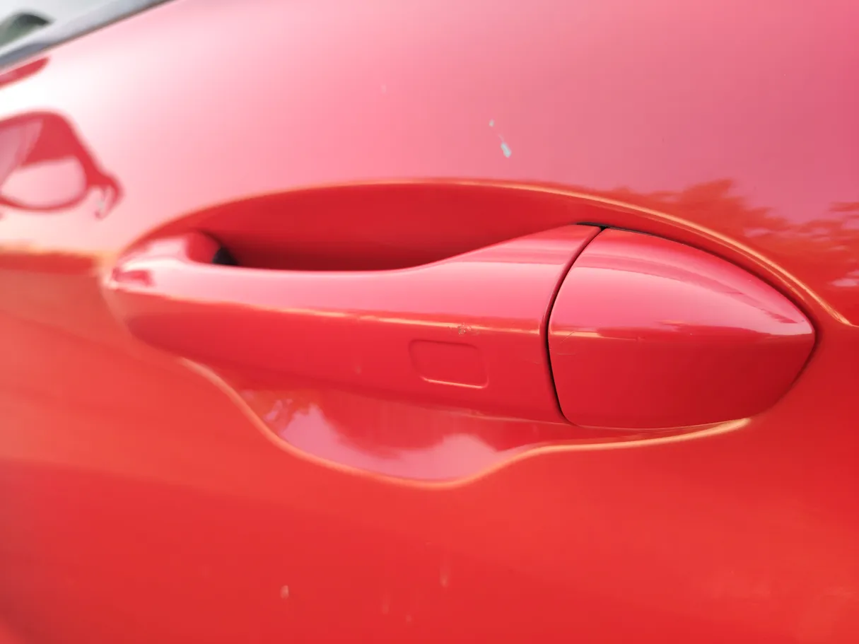 Car image 27