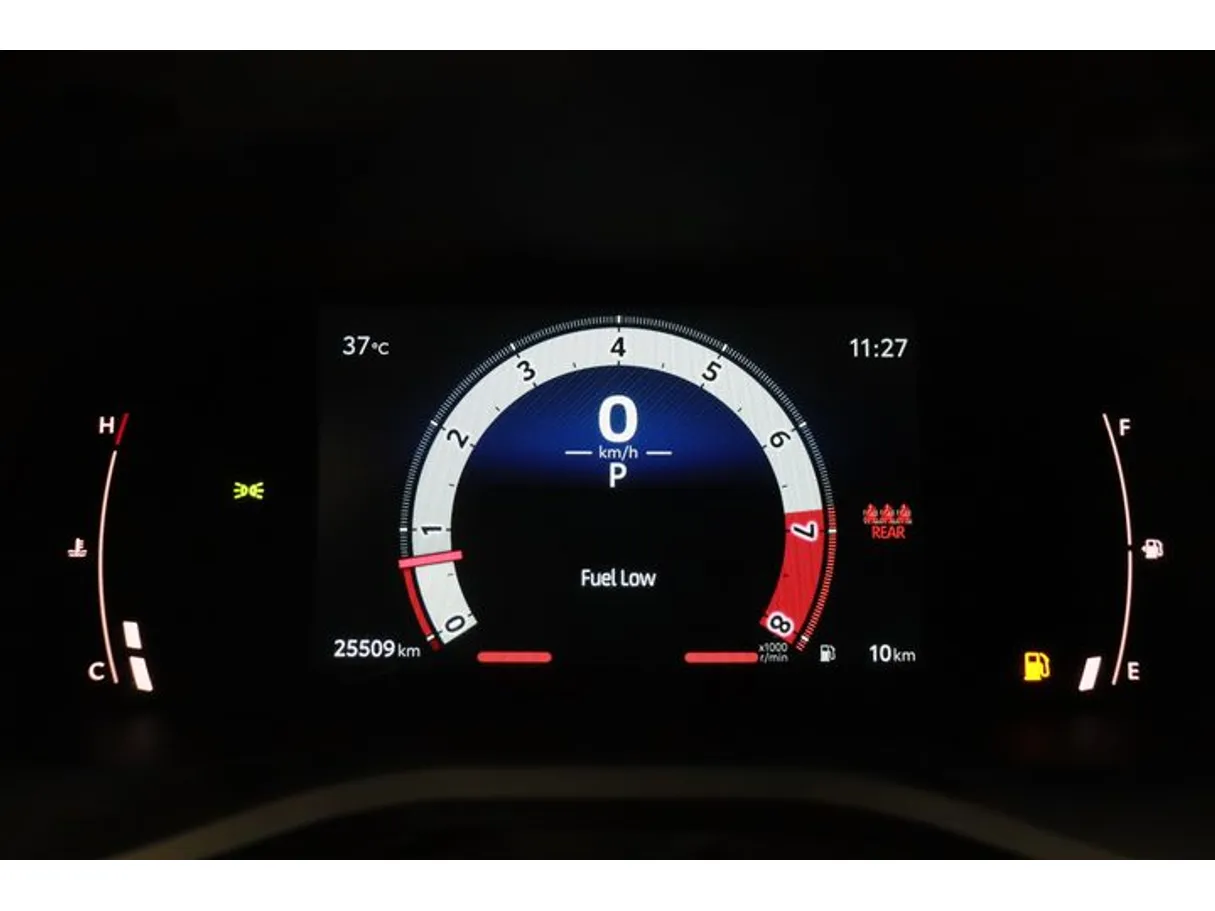 Car image 6