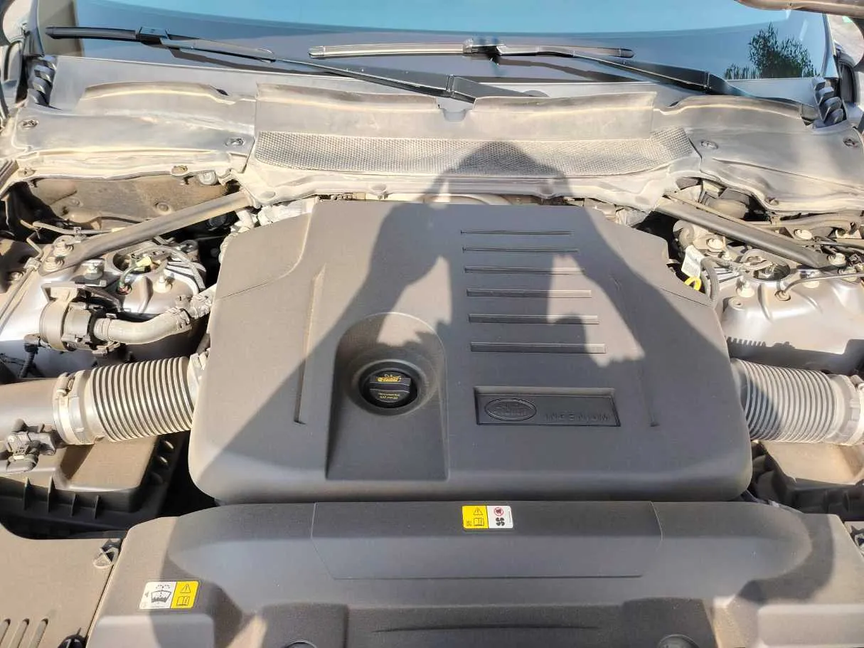 Car image 47