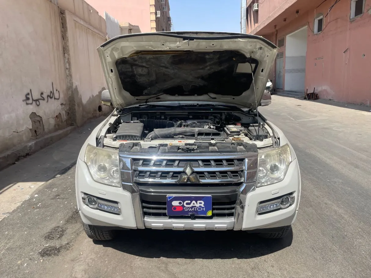 Car image 23
