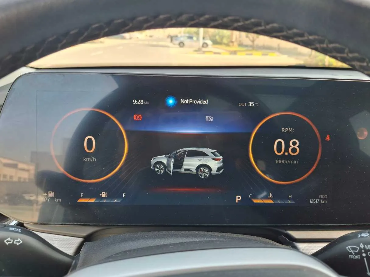 Car image 18