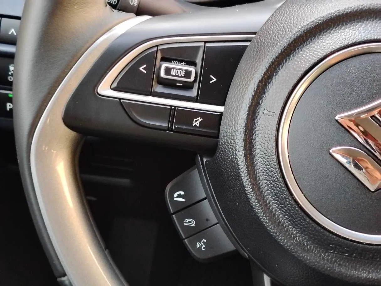 Car image 31