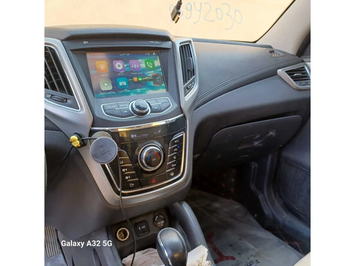 Car image 21