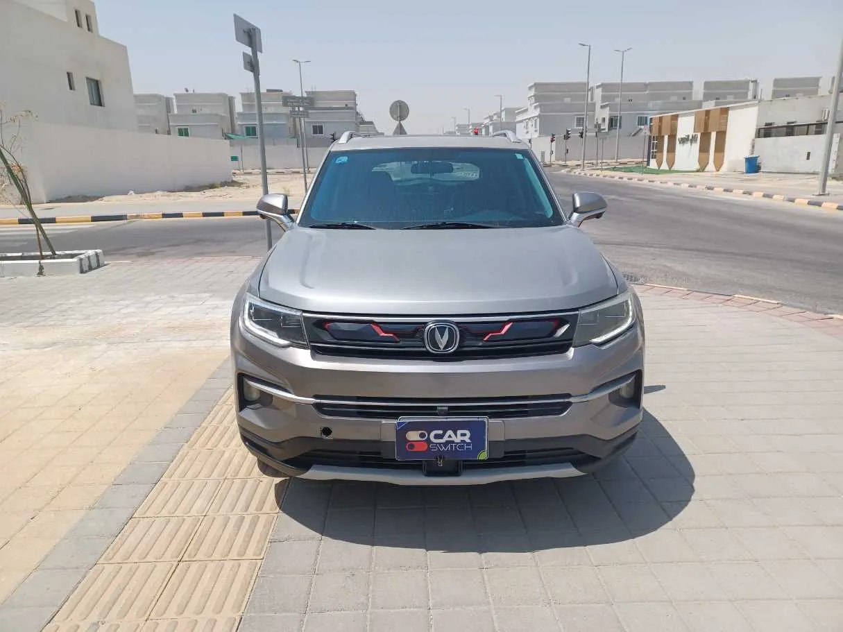 Car image 2