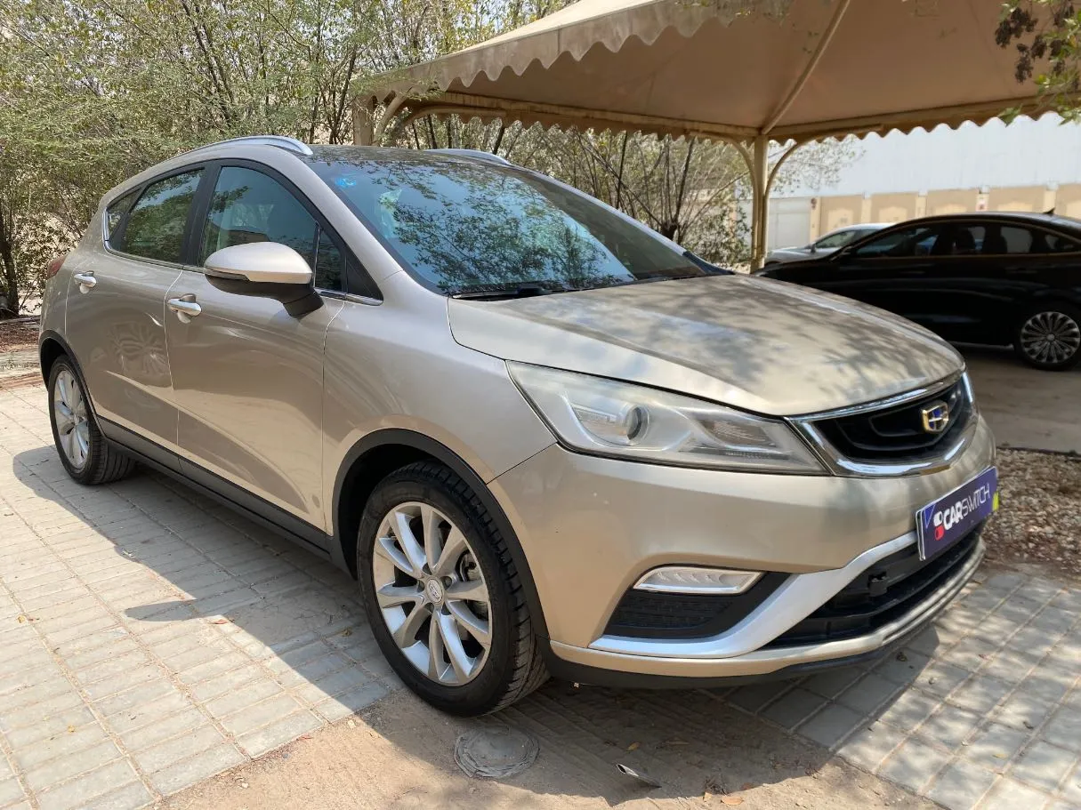 Car image 3