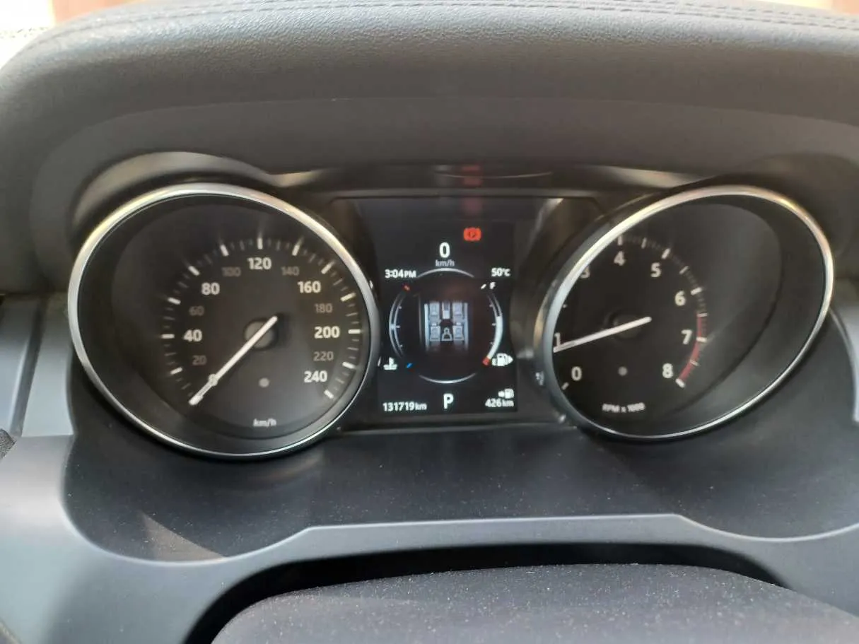 Car image 20