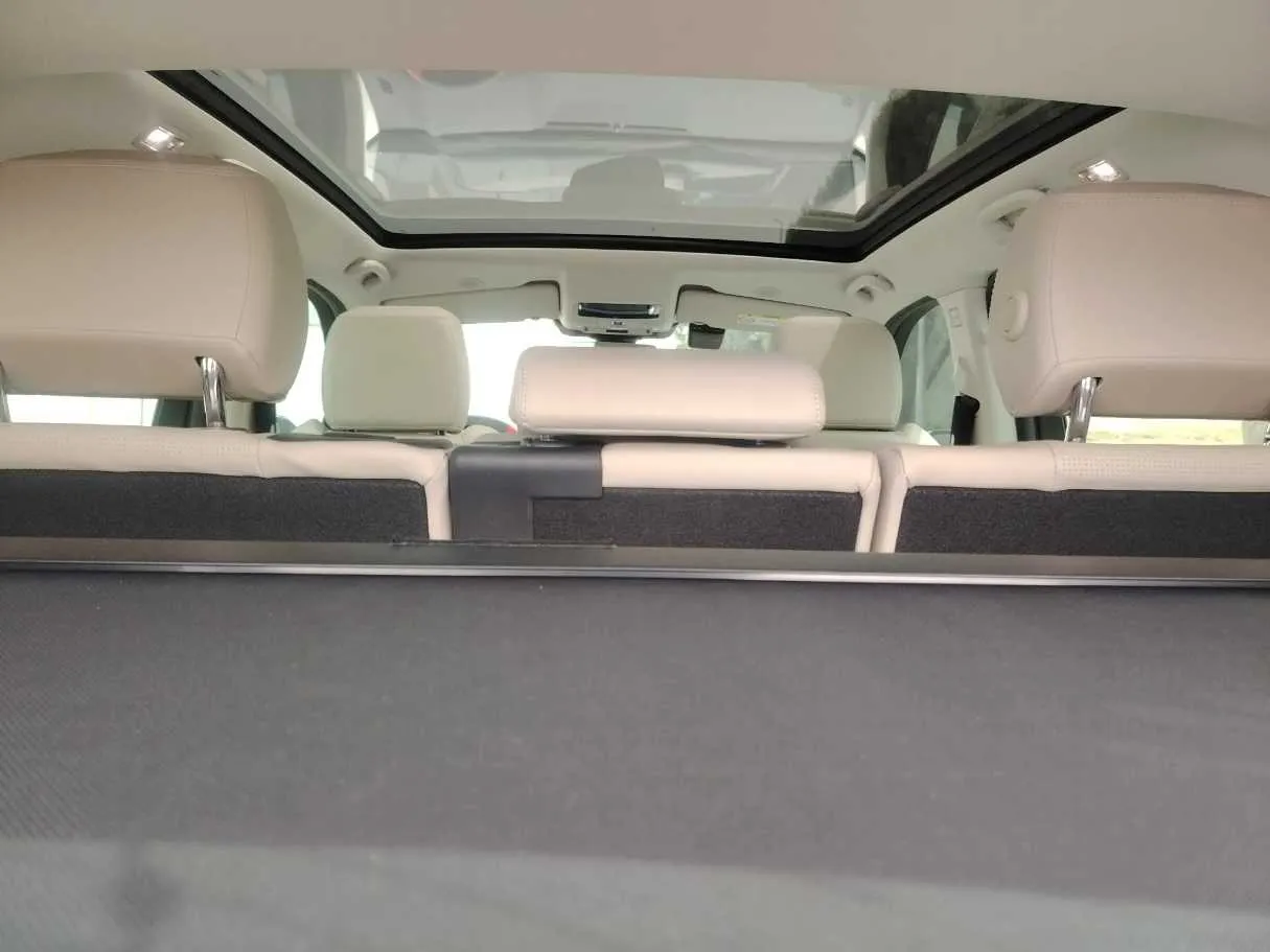 Car image 41
