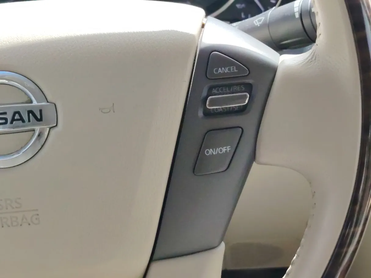 Car image 36
