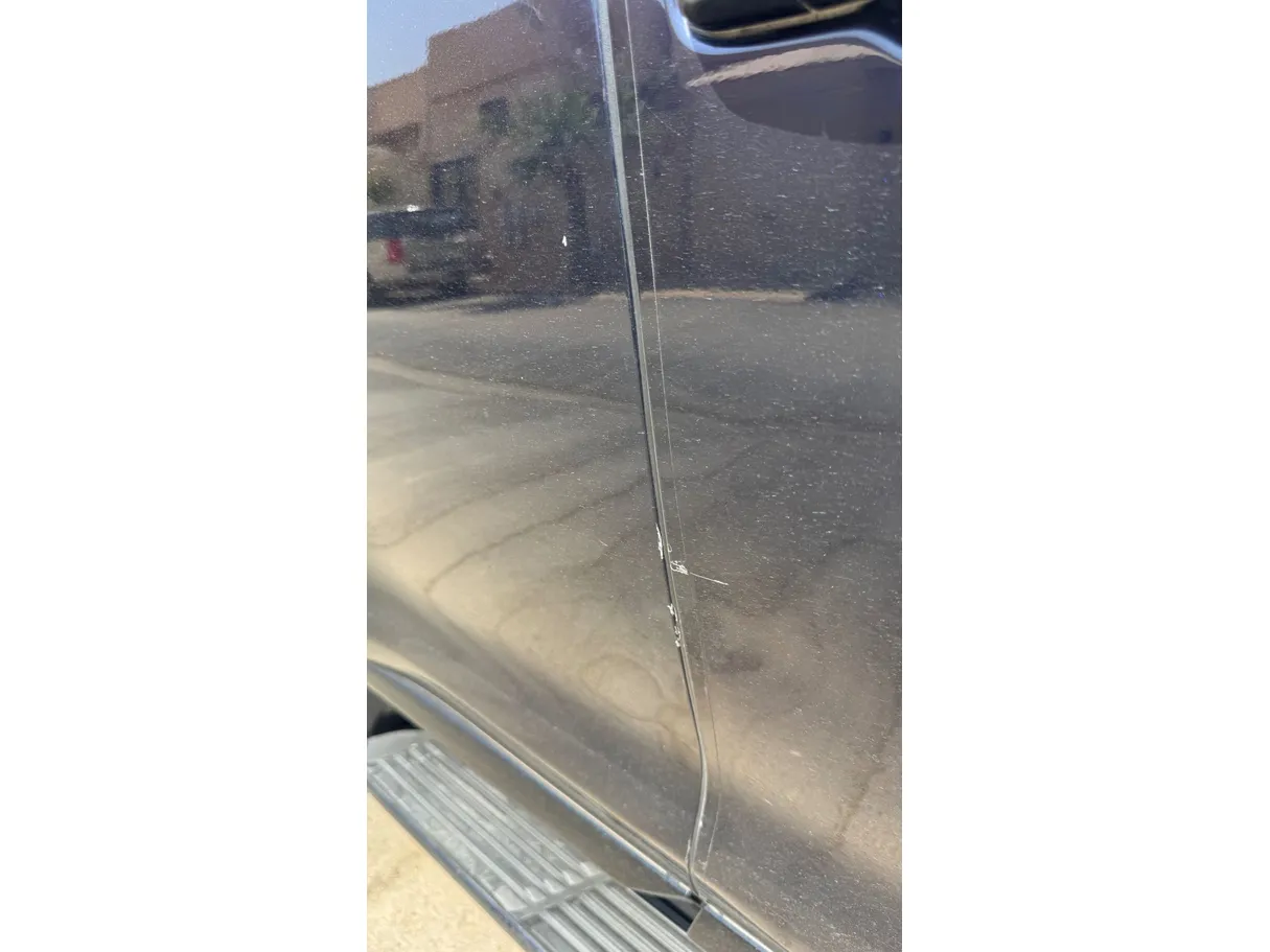 Car image 26