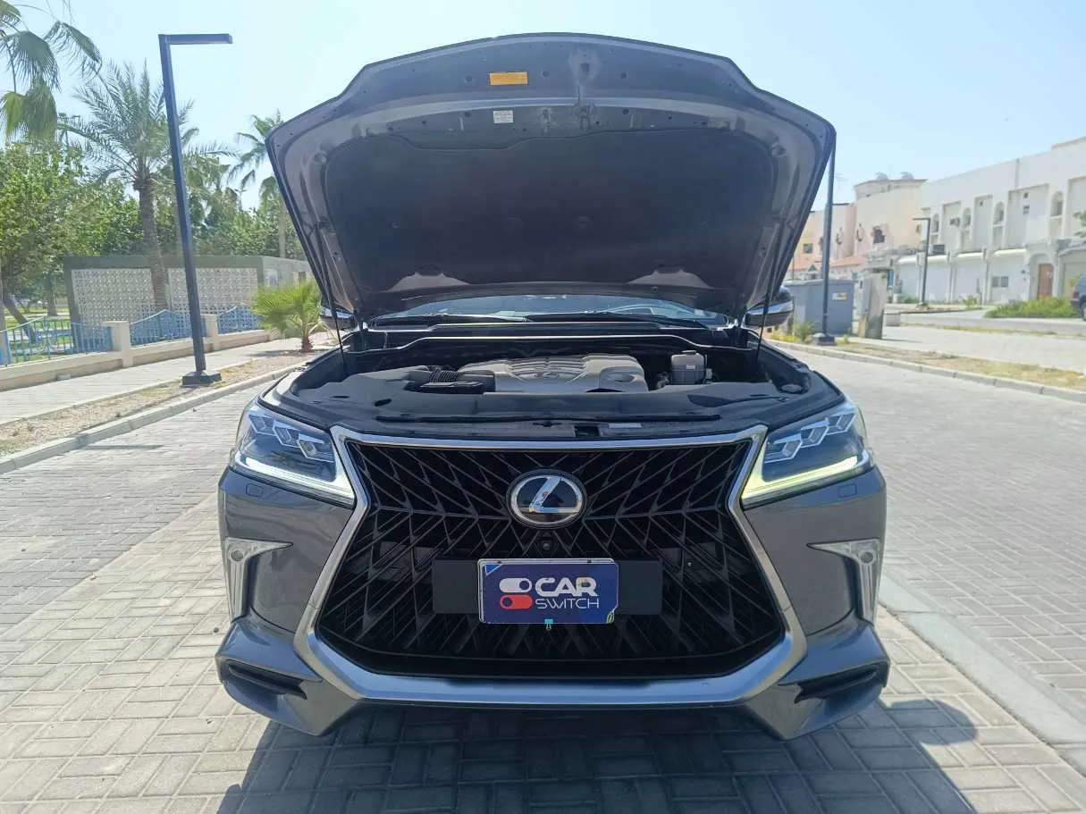 Car image 46
