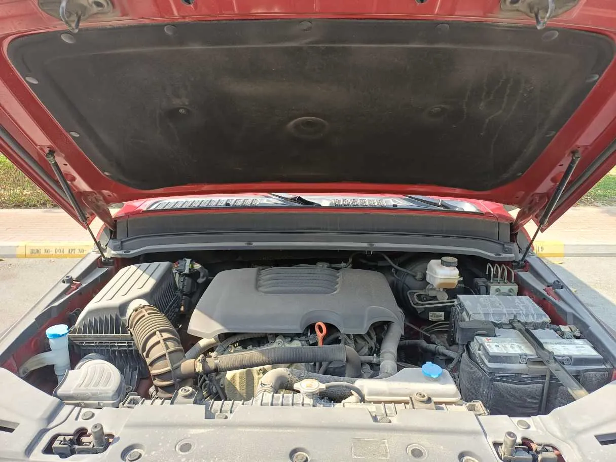 Car image 25