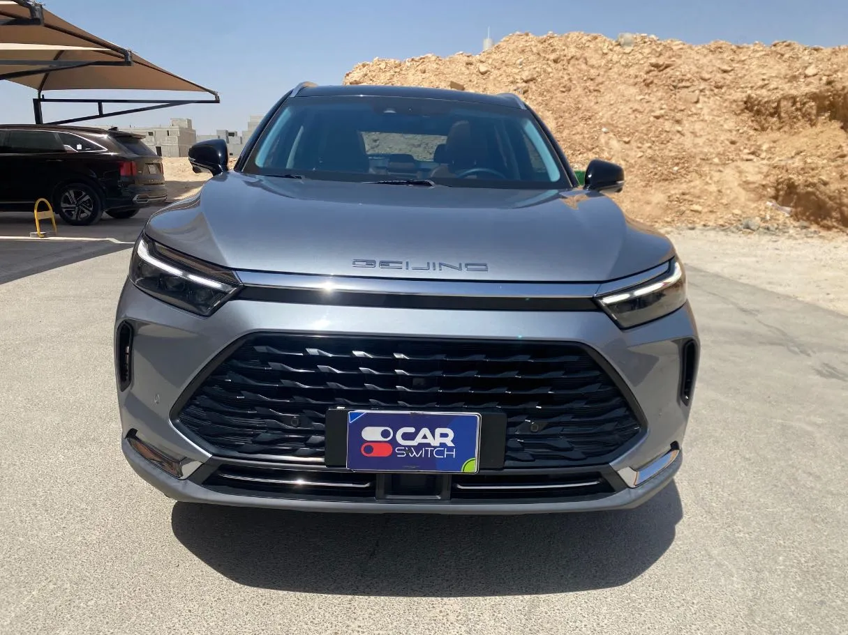 Car image 2