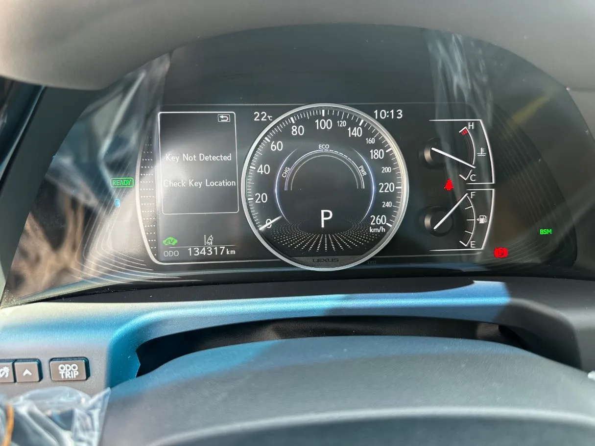 Car image 21