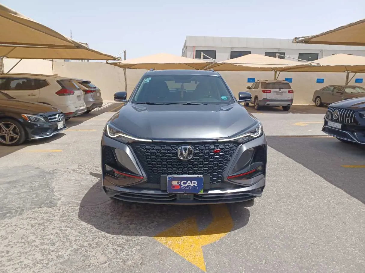 Car image 2