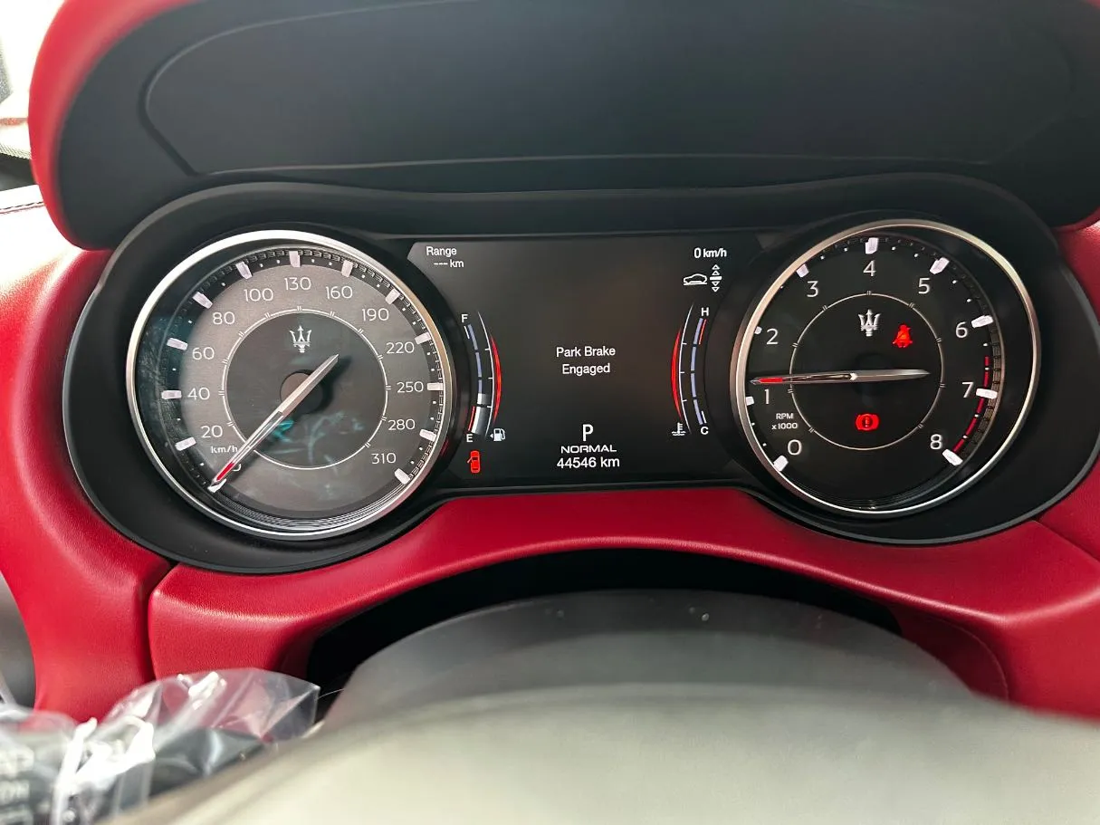 Car image 22