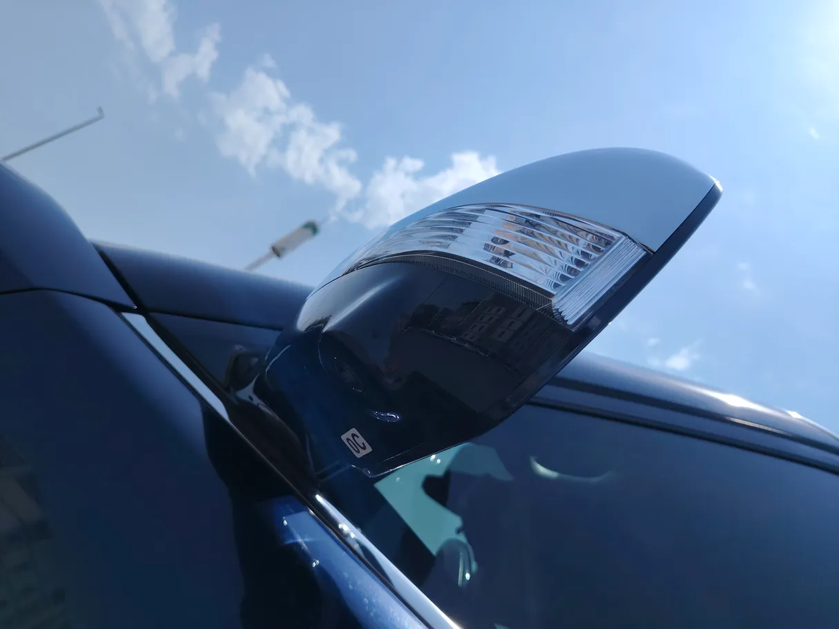 Car image 39