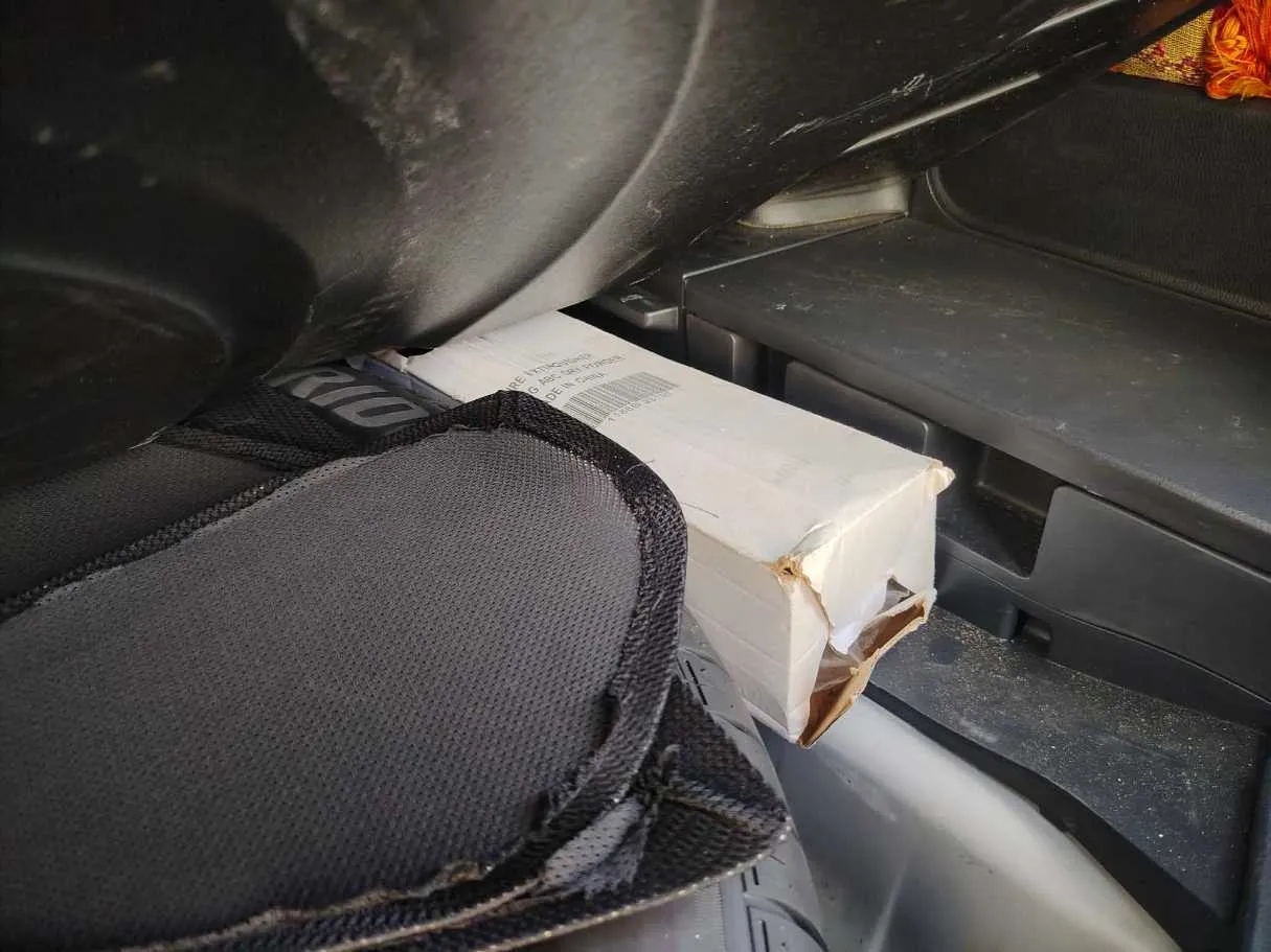 Car image 35