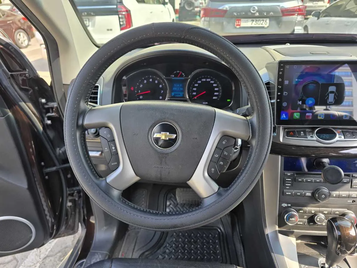 Car image 17