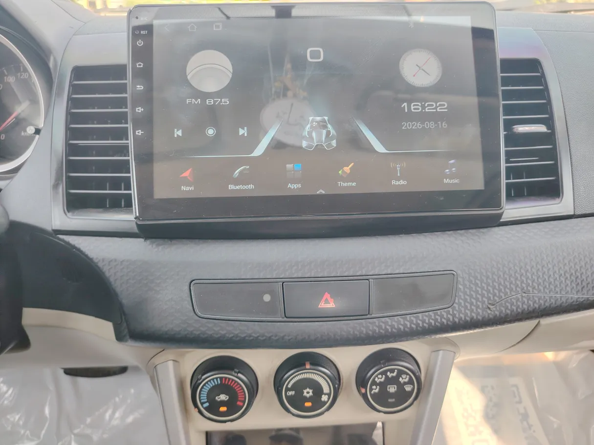 Car image 20