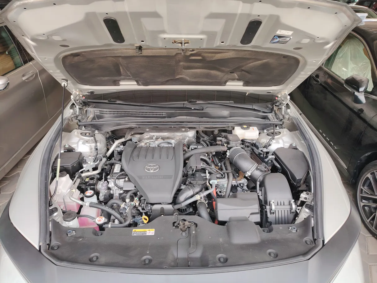 Car image 38
