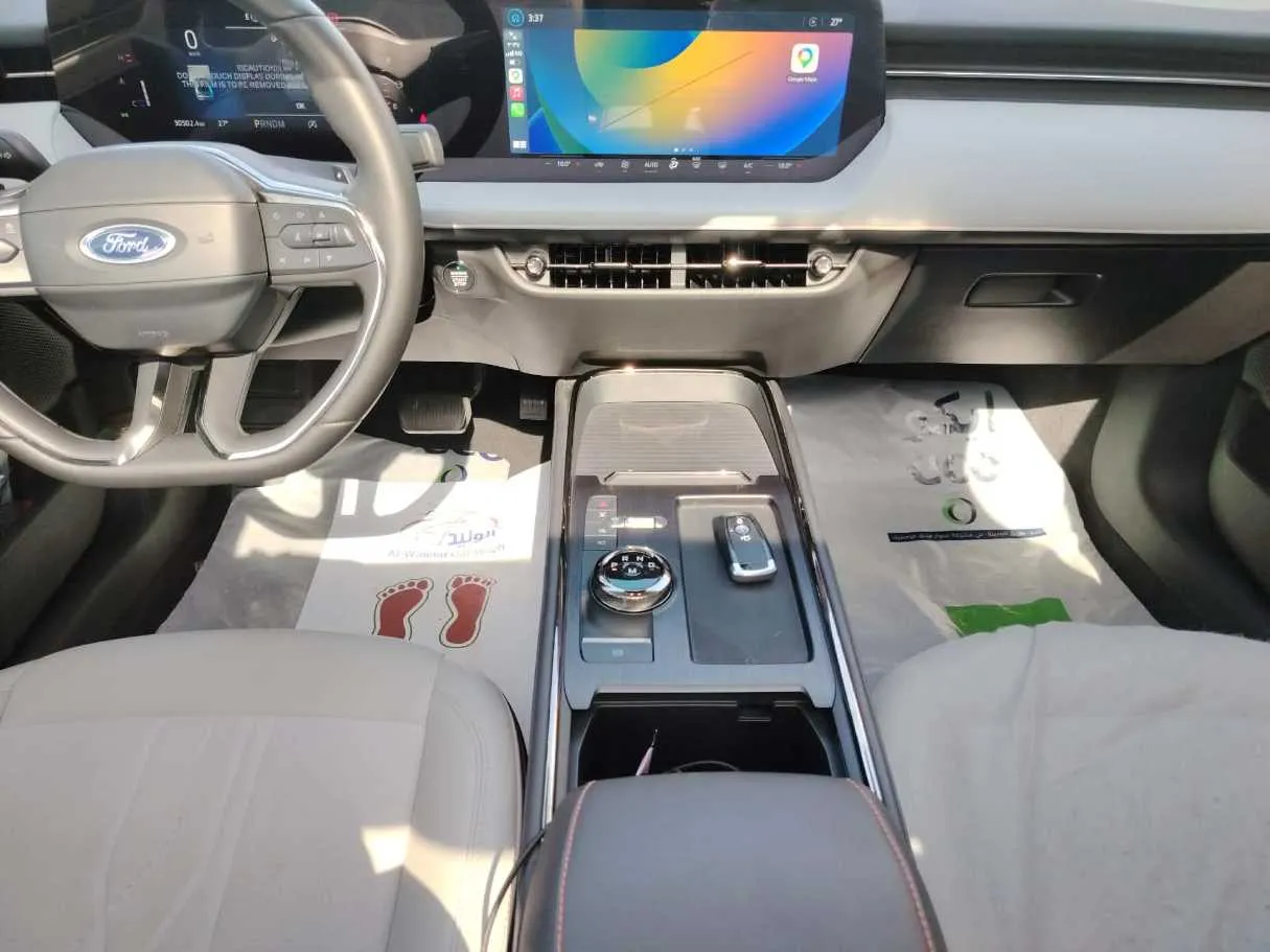 Car image 22