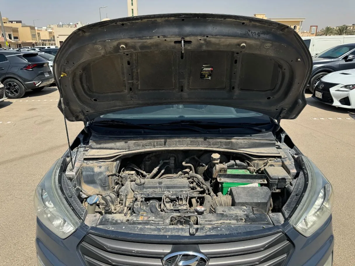 Car image 21