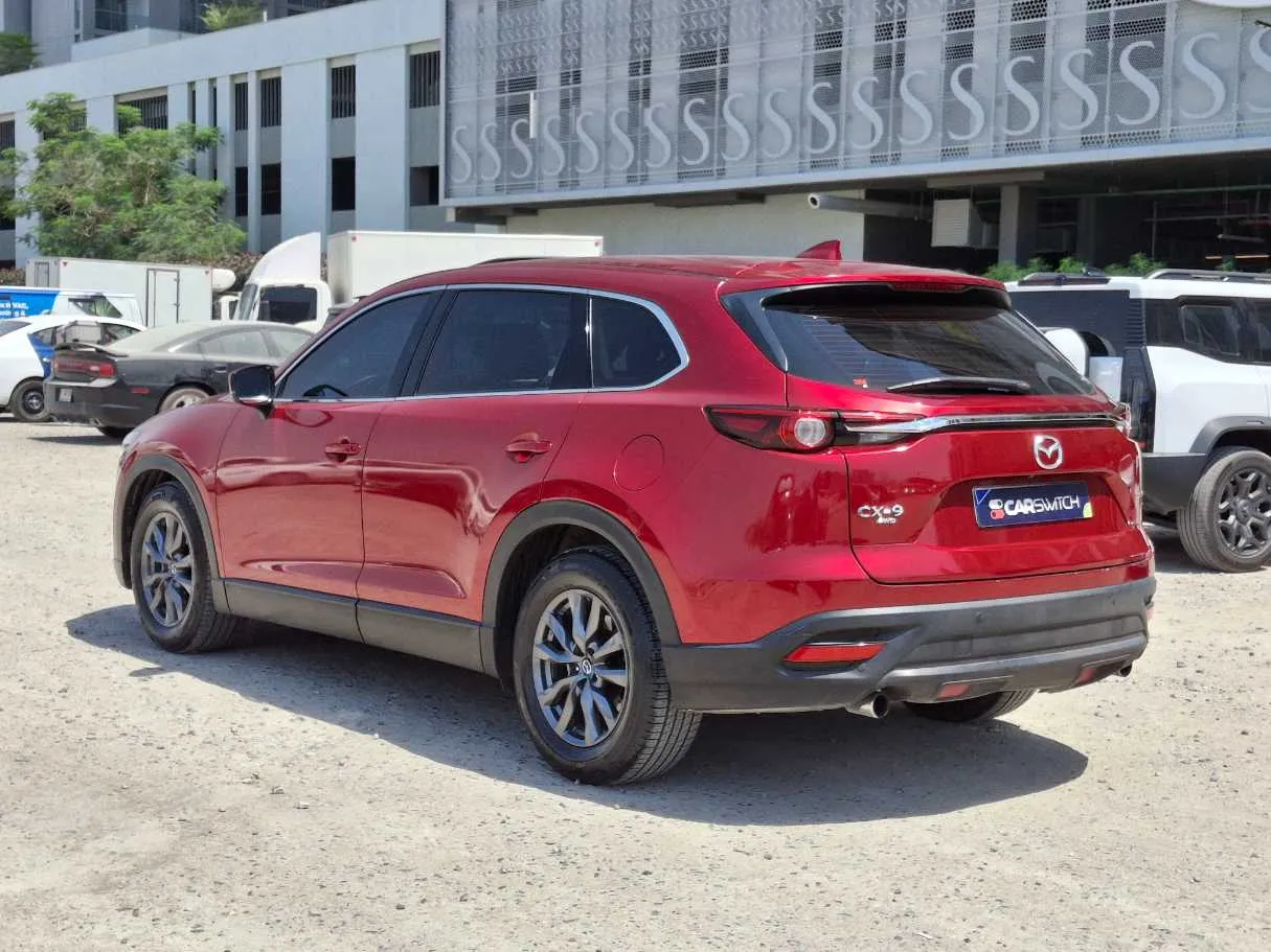 Car image 7