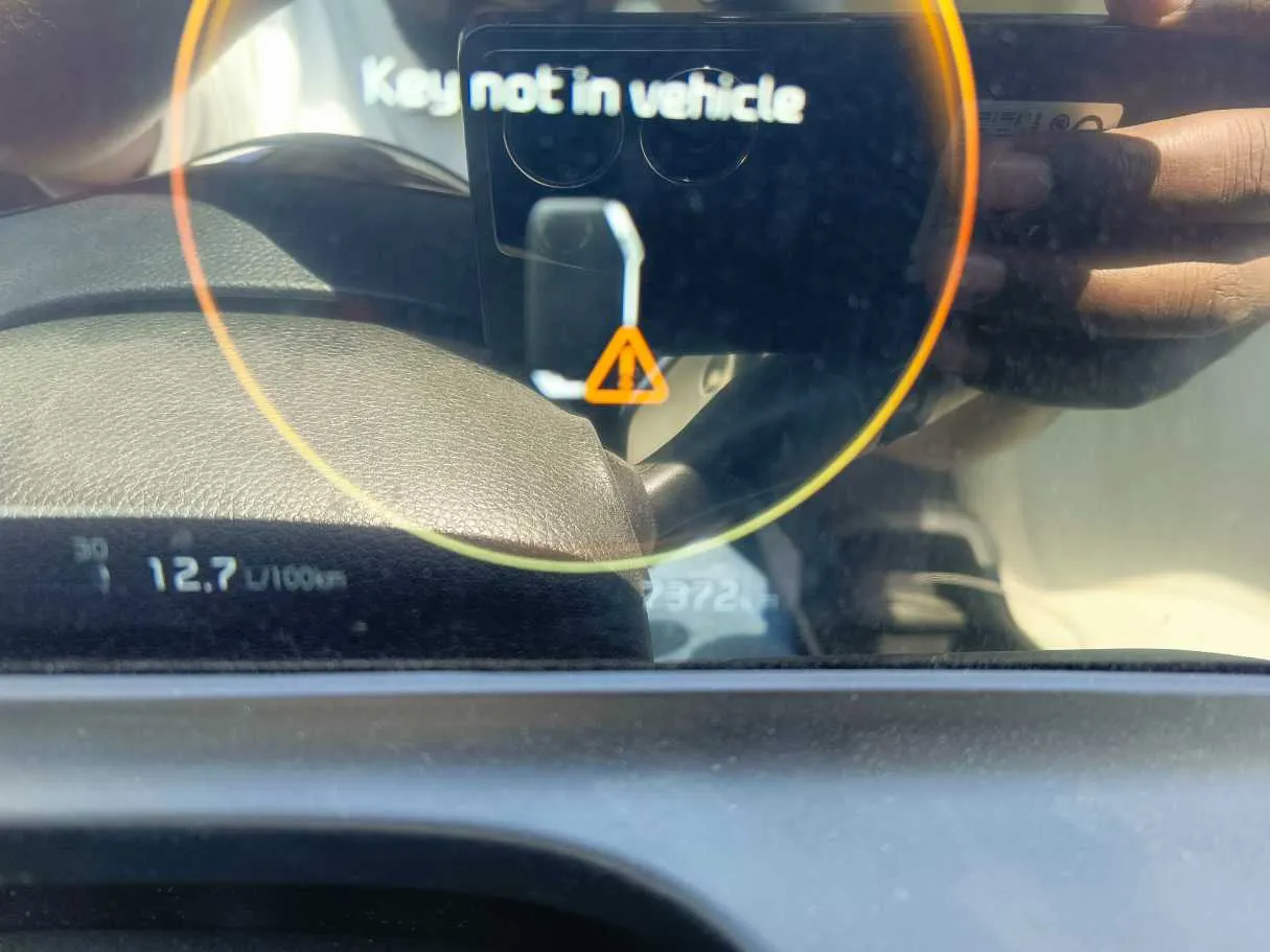 Car image 29