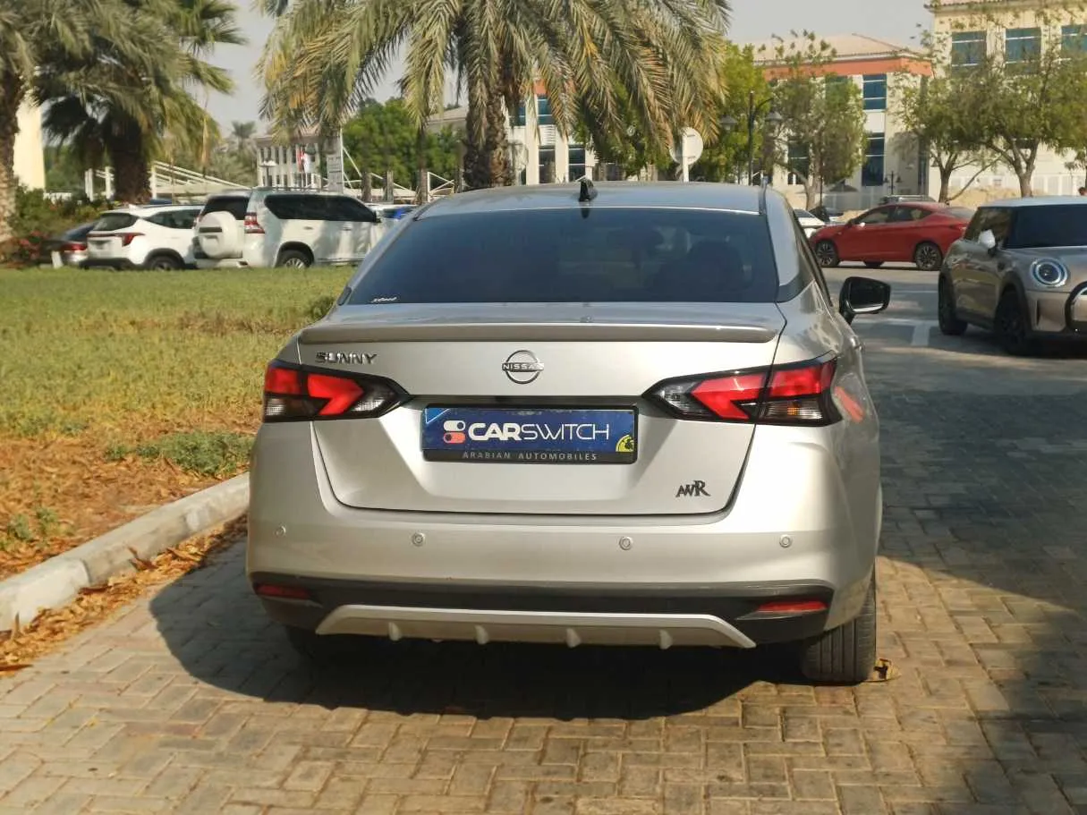 Car image 6