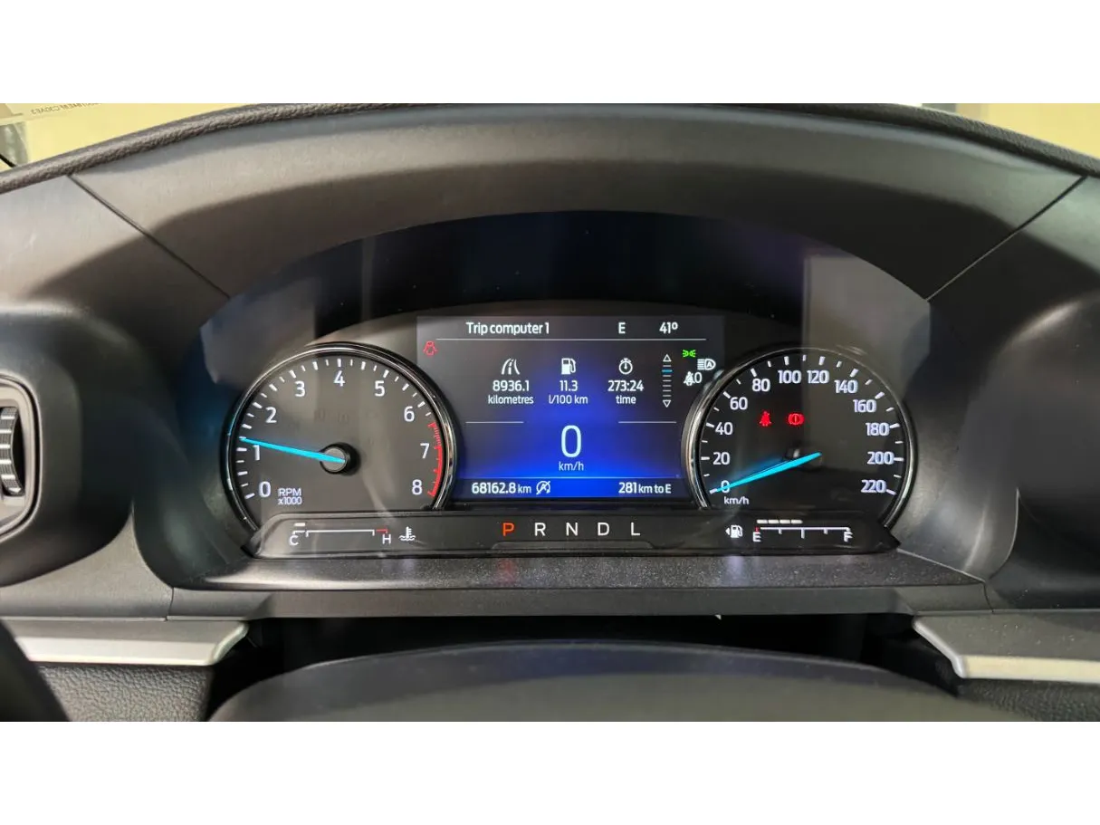 Car image 21