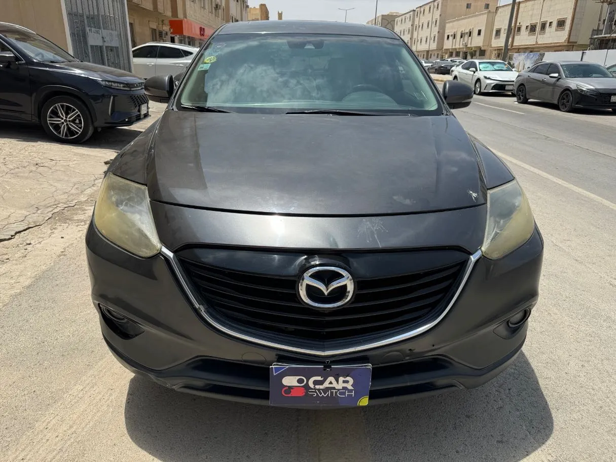 Car image 2