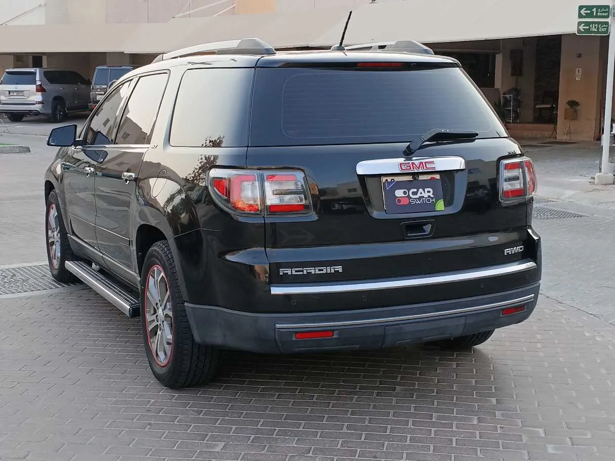 Car image 7
