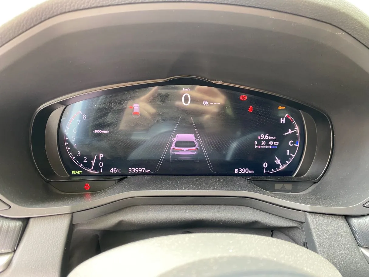Car image 18