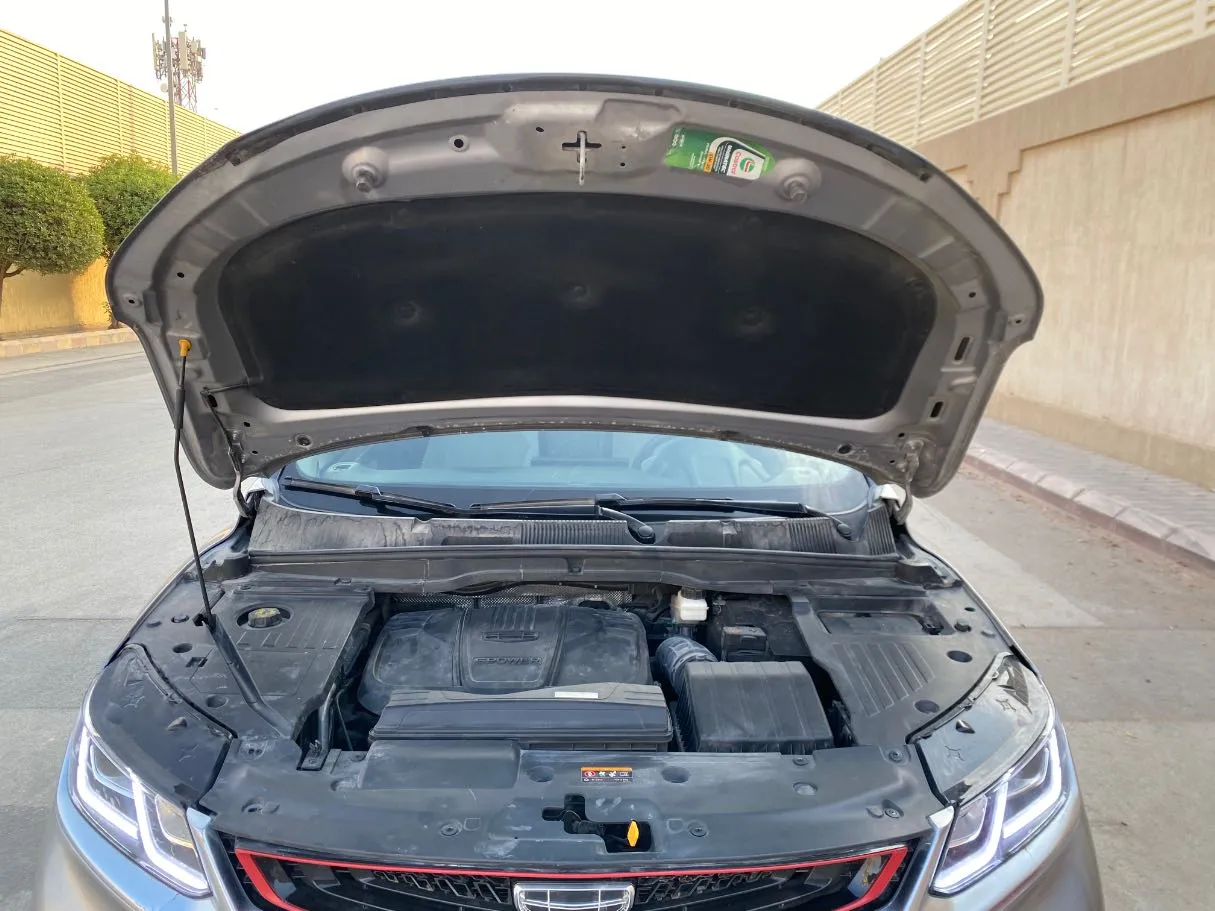Car image 23