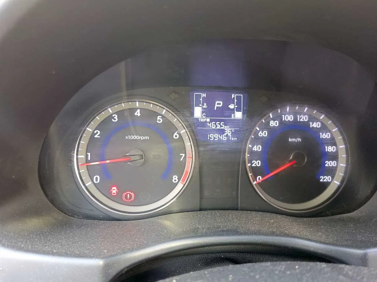 Car image 22