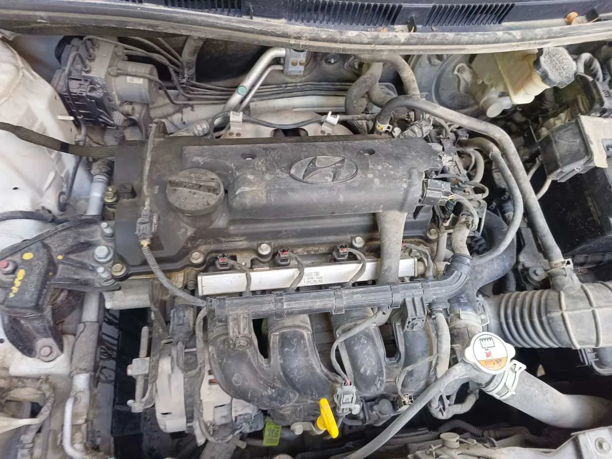 Car image 35