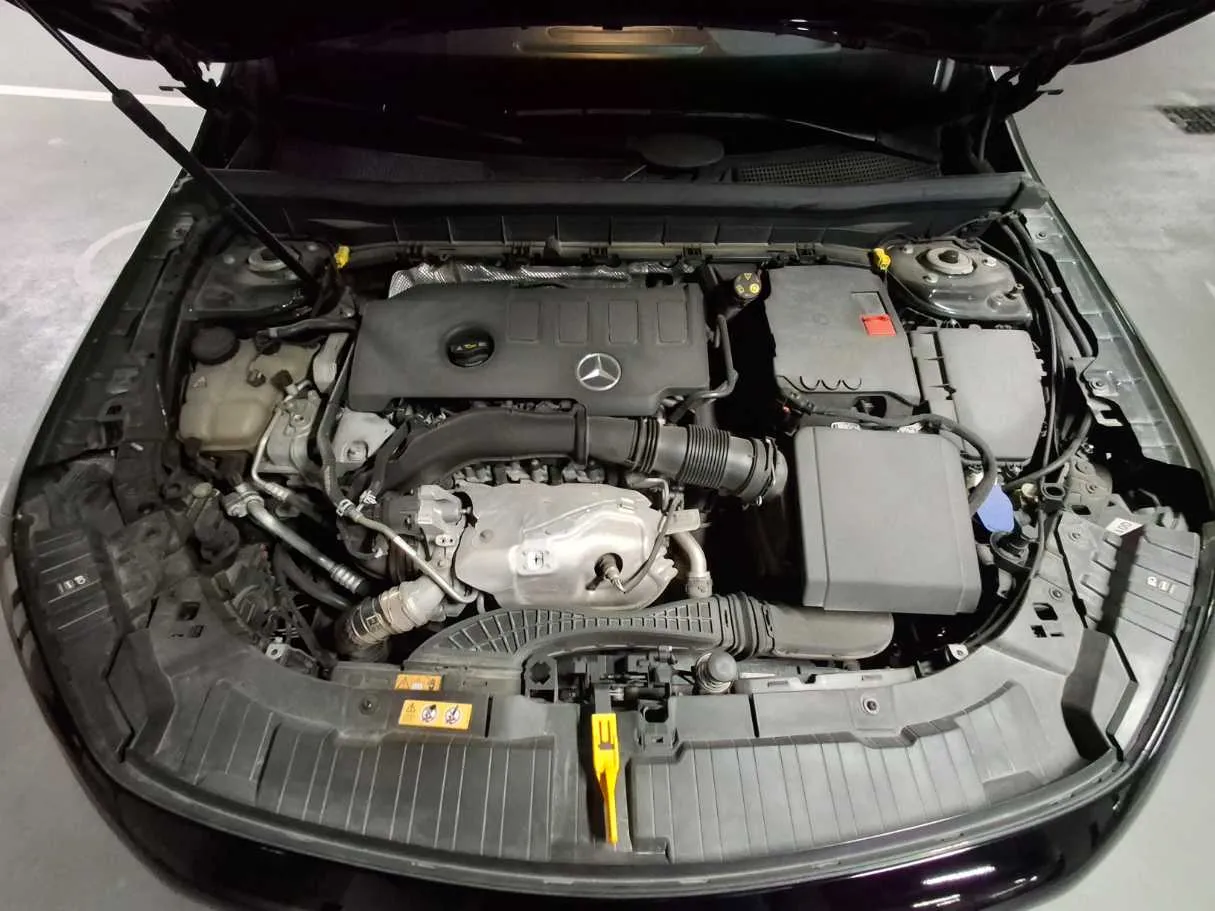 Car image 22