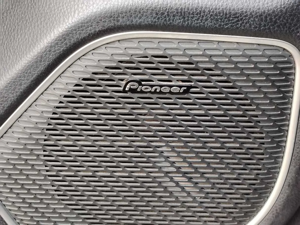 Car image 31
